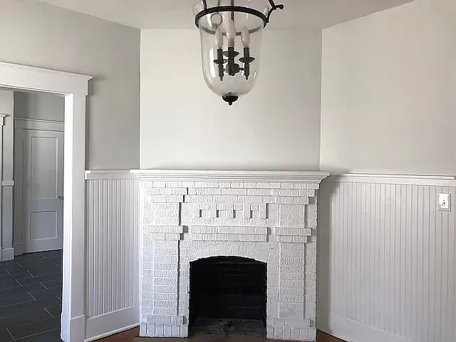 530 E 38th St — Photo 11