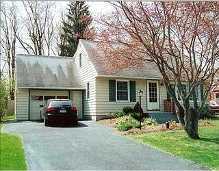 1st image of 133 Green Acres Dr