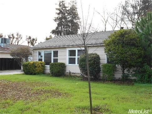 2nd image of 2264 W Telegraph Ave