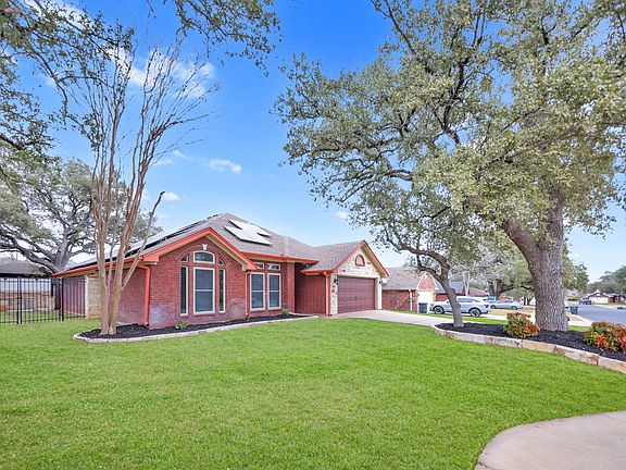 3rd image of 4809 Embers Dr