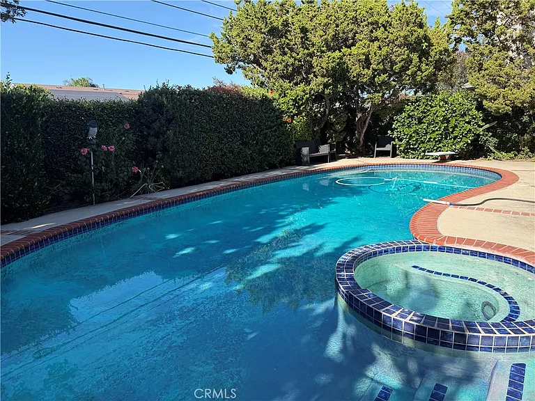 307 Koch Ave — Photo 5