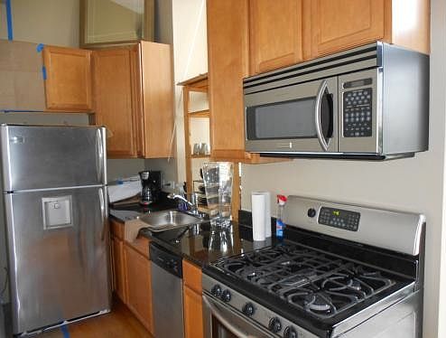 3rd image of 951 N Willard Ct #301