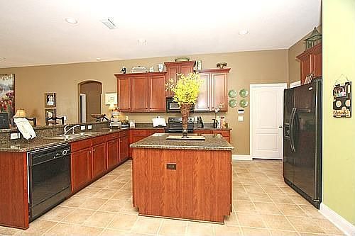 4th image of 10828 Stanton Hills Dr E