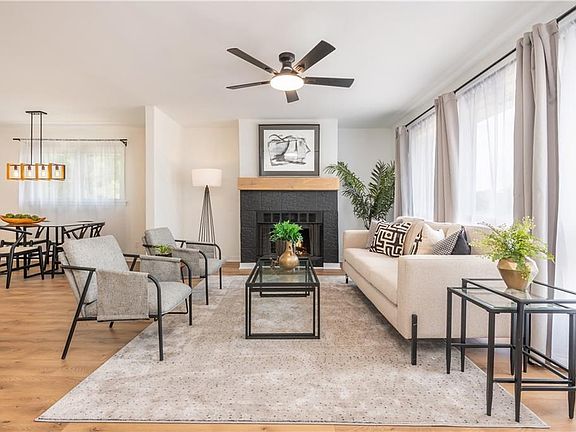 2nd image of 2276 Miriam Ln