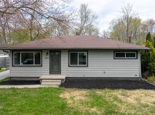 2177 Graham Rd, Stow, OH 44224