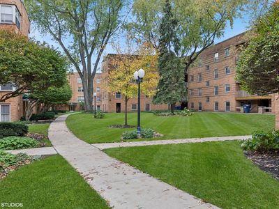 4925 N Wolcott Ave APT 3B, Chicago, IL, 60640