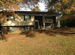 4714 Lakeview Rd, Louisville, TN 37777