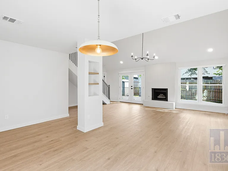 2810 Goldbridge Dr — Photo 6