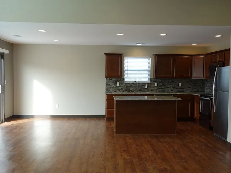 Manor Homes — Photo 106