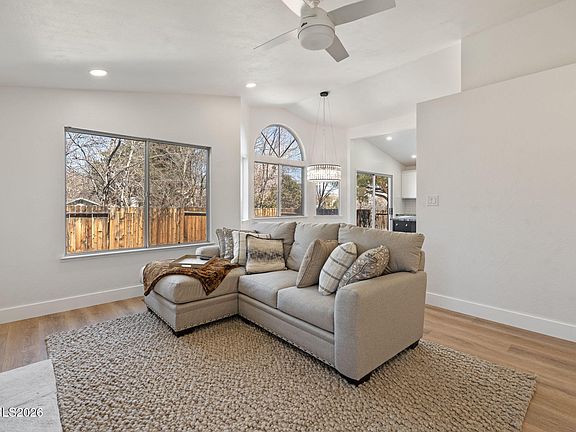 5th image of 1285 Moon Ridge Cir