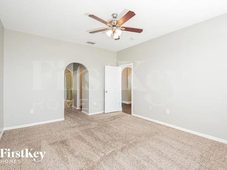 10663 Fairhaven Way — Photo 6