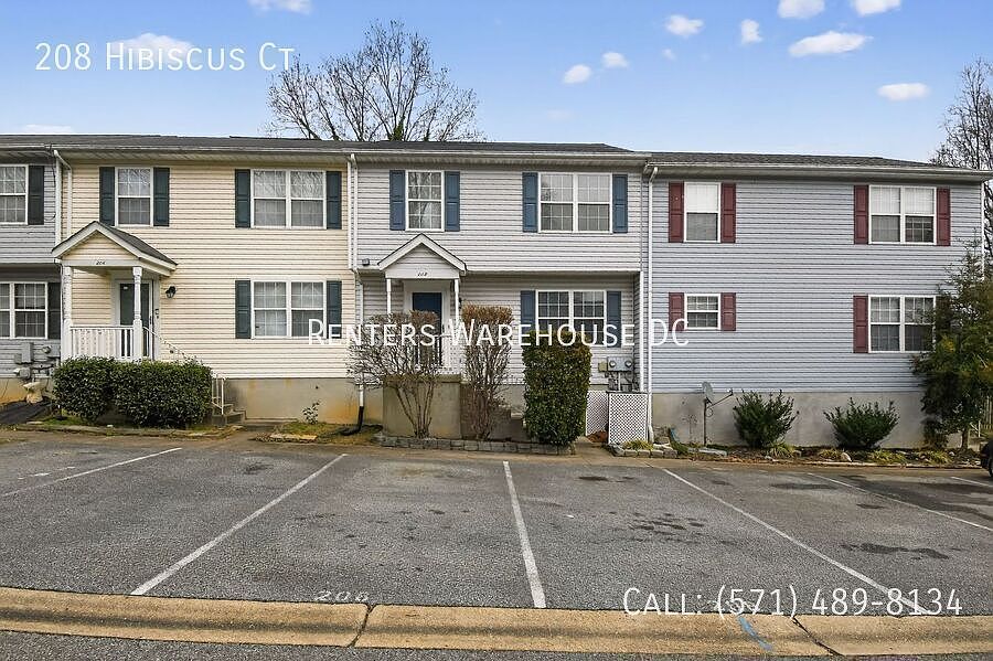1st image of 208 Hibiscus Ct