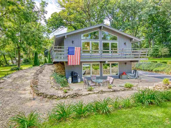 2005 Baintree Rd, Davis, IL 61019