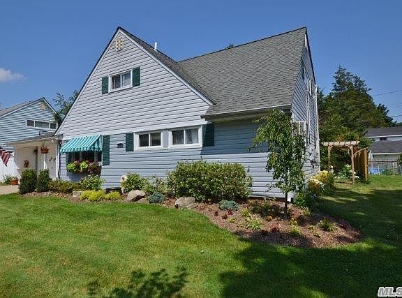 3rd image of 43 Martin Ln