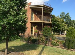 304 Church Ct, Greensboro, NC 27401