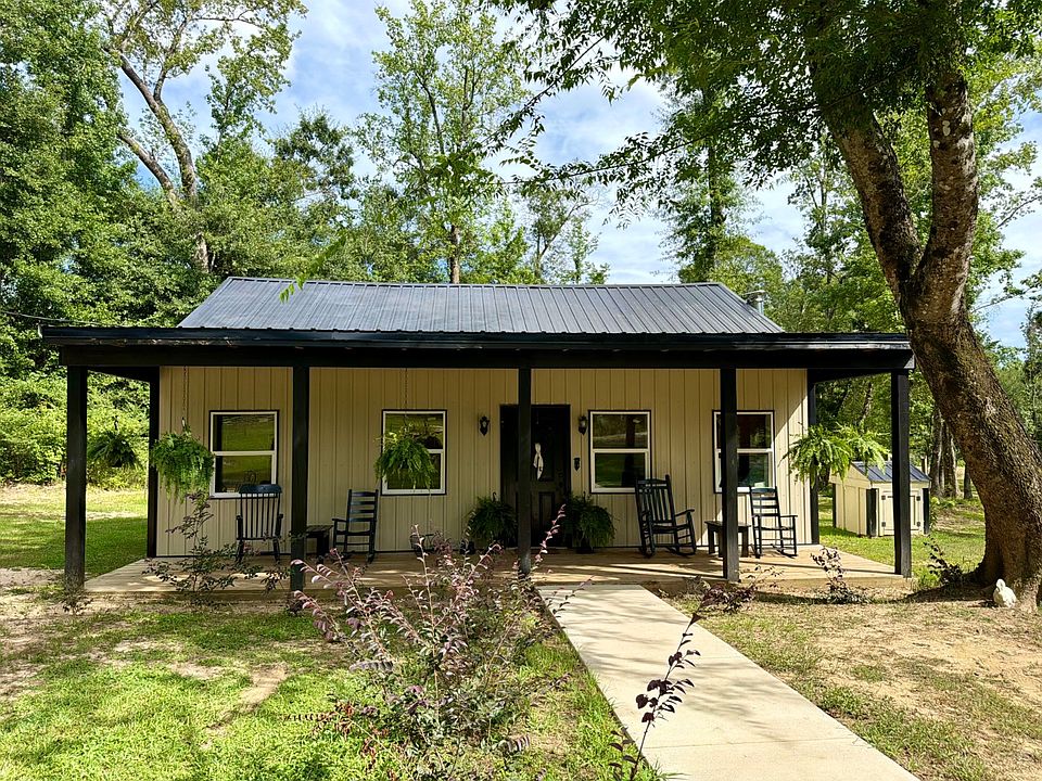 1st image of 3151 Yellow Pine Rd