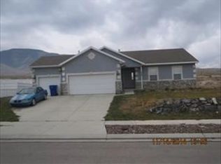 4027 S Sunrise Dr, Saratoga Springs, UT 84045