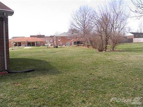 3rd image of 21 Willow Run Ct