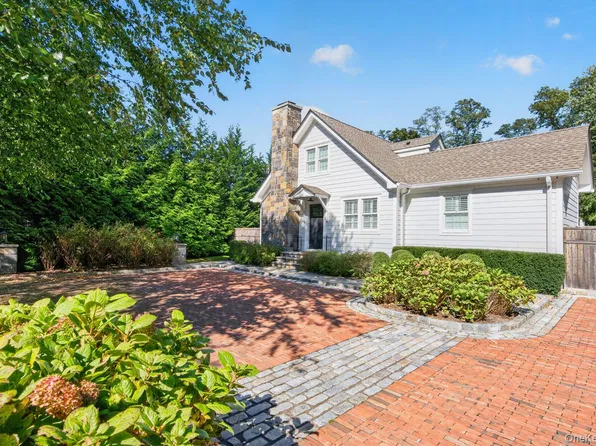 25 Old Northport Road, Huntington, NY 11743