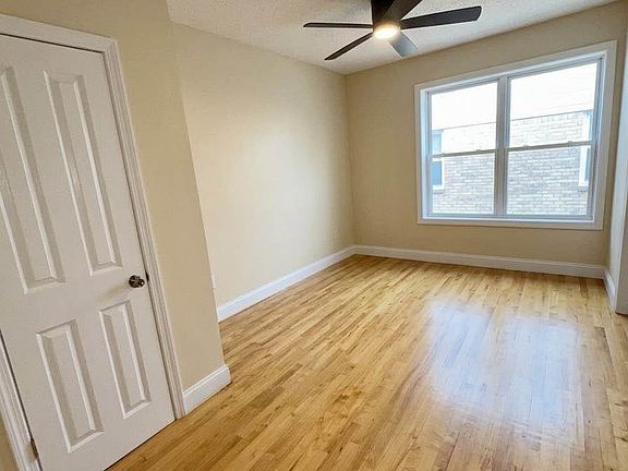 3rd image of 30 Georgia Ave #3