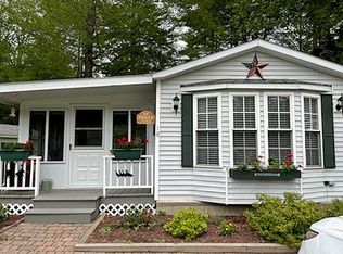 18 Ledgeview Dr, Lake George, NY 12845