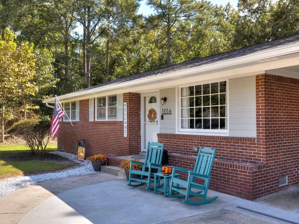 1016 Donna Dr, Elgin, SC 29045