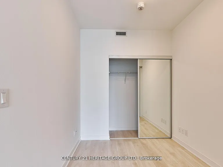 Mill St — Photo 18