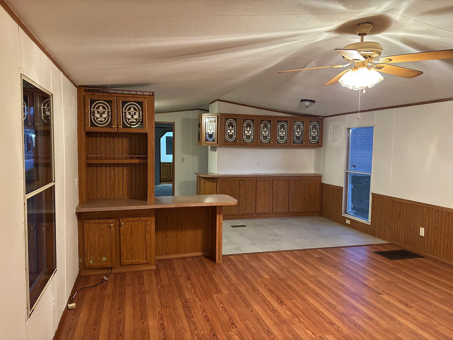 2 bed, 1000 sqft, $850 — Photo 4