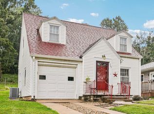 767 N Church St, Richland Center, WI 53581