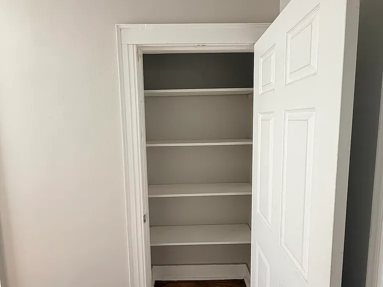 240 Fountain St — Photo 14