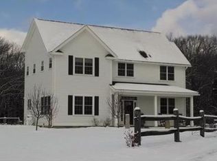 71 Choate St, Essex, MA 01929