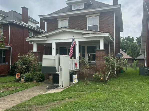 2962 3rd Ave, Huntington, WV 25702