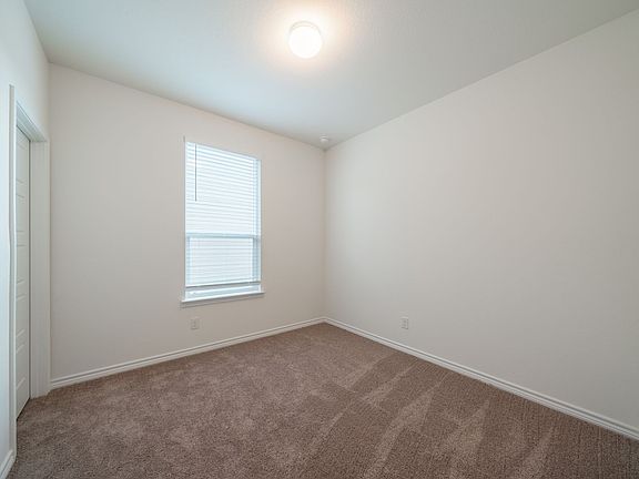 5th image of 15322 Oceanus Dr