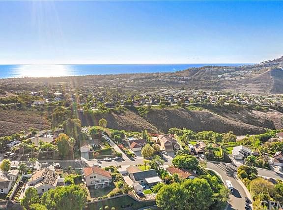 3rd image of 2868 Calle Heraldo