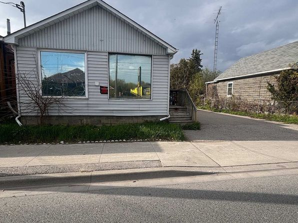 252 Bloor St E, Oshawa, ON L1H 3M6
