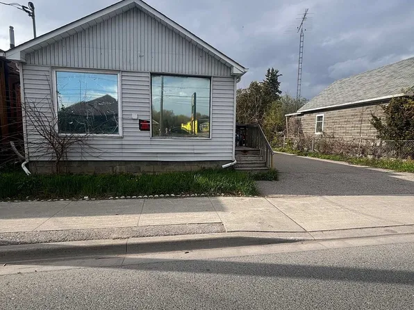 252 Bloor St E, Oshawa, ON L1H 3M6