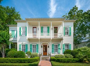 28 Robert Mills Cir, Mount Pleasant, SC 29464