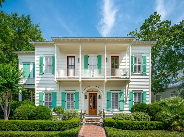 28 Robert Mills Cir, Mount Pleasant, SC 29464