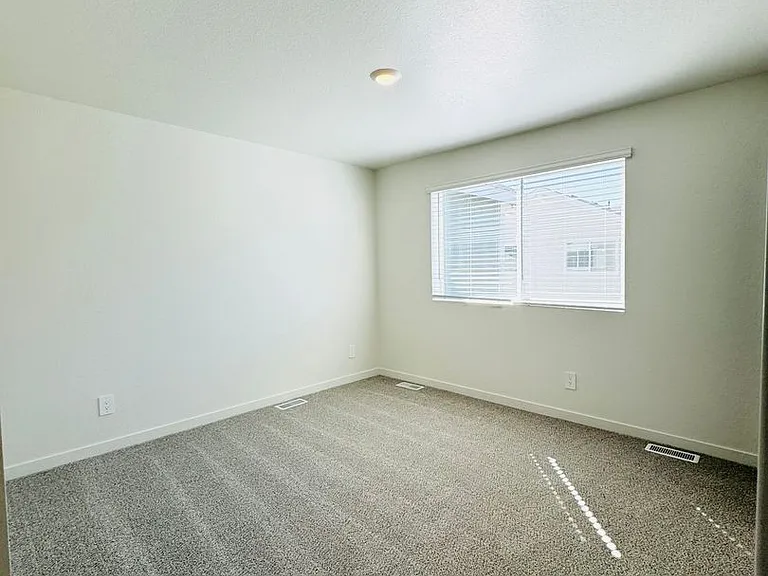 478 Condor Way — Photo 12
