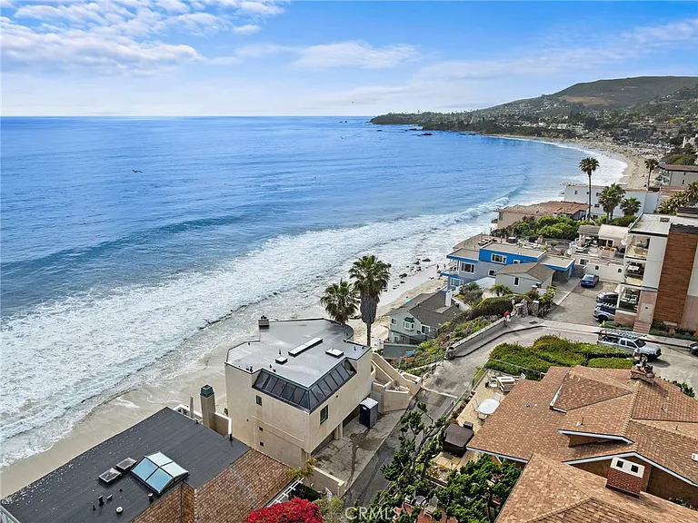 715 Oceanfront Front — Photo 47