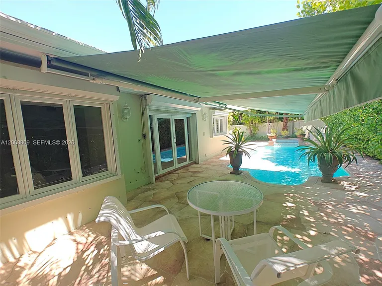 710 Allendale Rd — Photo 63