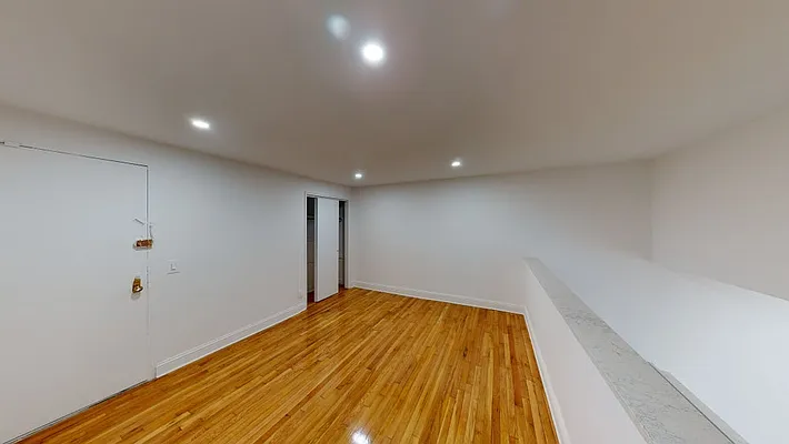 Rented by FirstService Realty (legacy) | media 104