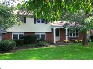 11 George Washington Dr, Titusville, NJ 08560