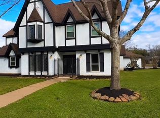 4007 W Valley Dr, Missouri City, TX 77459