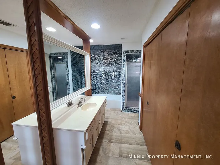 4005 Saint Andrews Dr — Photo 40