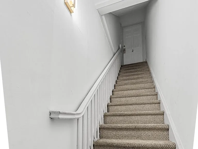 858 Market St — Photo 23