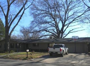 210 Cherry Ln, Athens, TX 75751