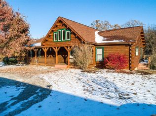 7309 Covered Bridge Dr, Waterloo, IL 62298