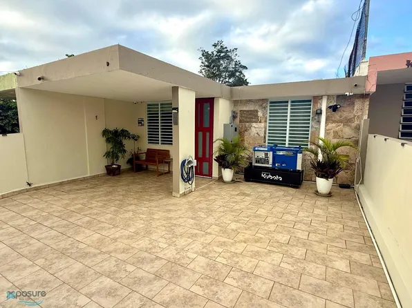 9 Alturas, Aguada, PR 00602
