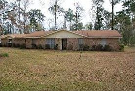 1st image of 805 Woodland Dr